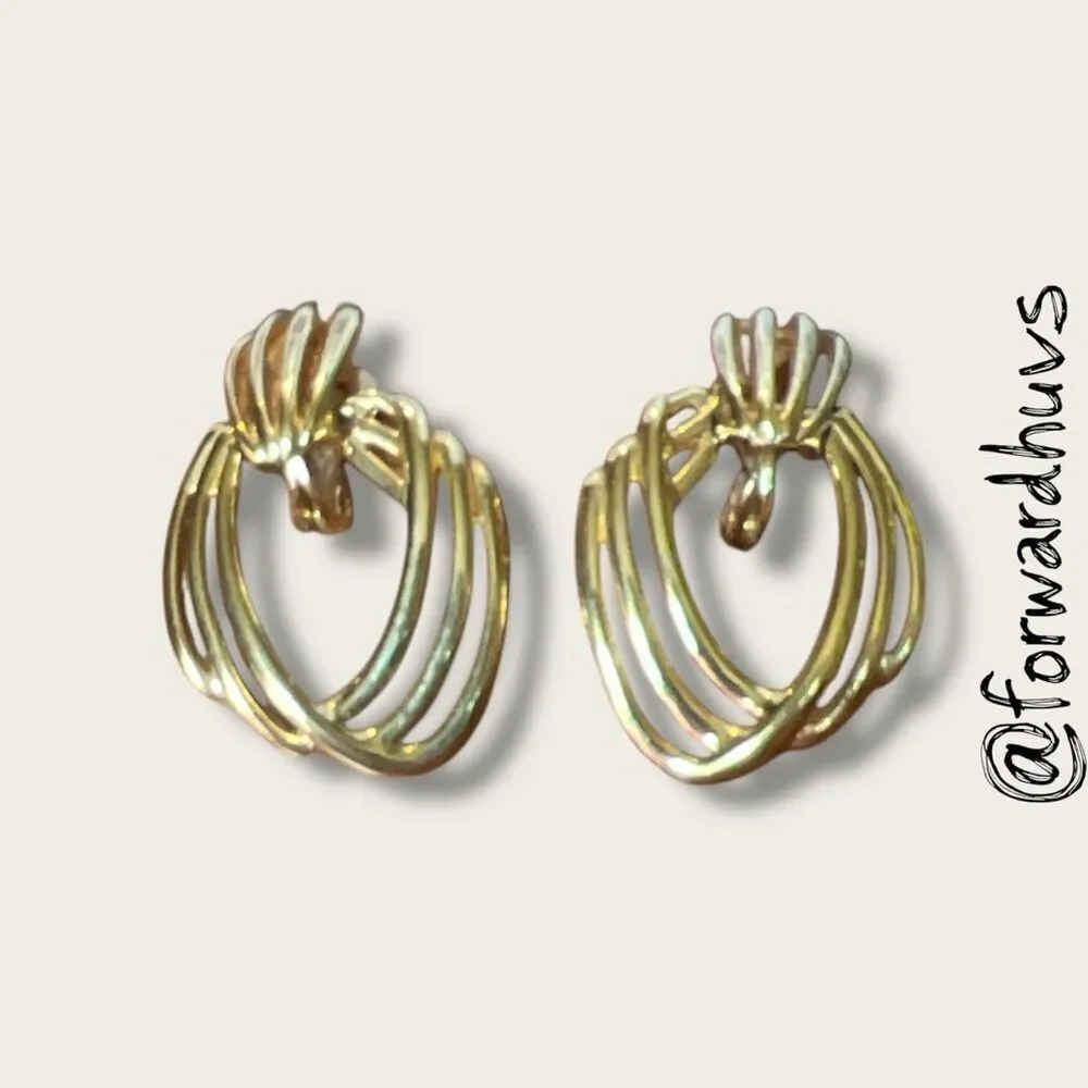 Gold-Tone Clip-On Earrings – Elegant and Classic